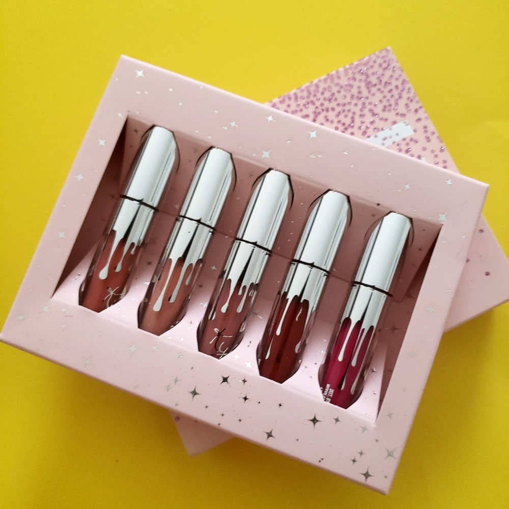 KYLIE COSMETICS HOLIDAY COLLECTION LIP SET